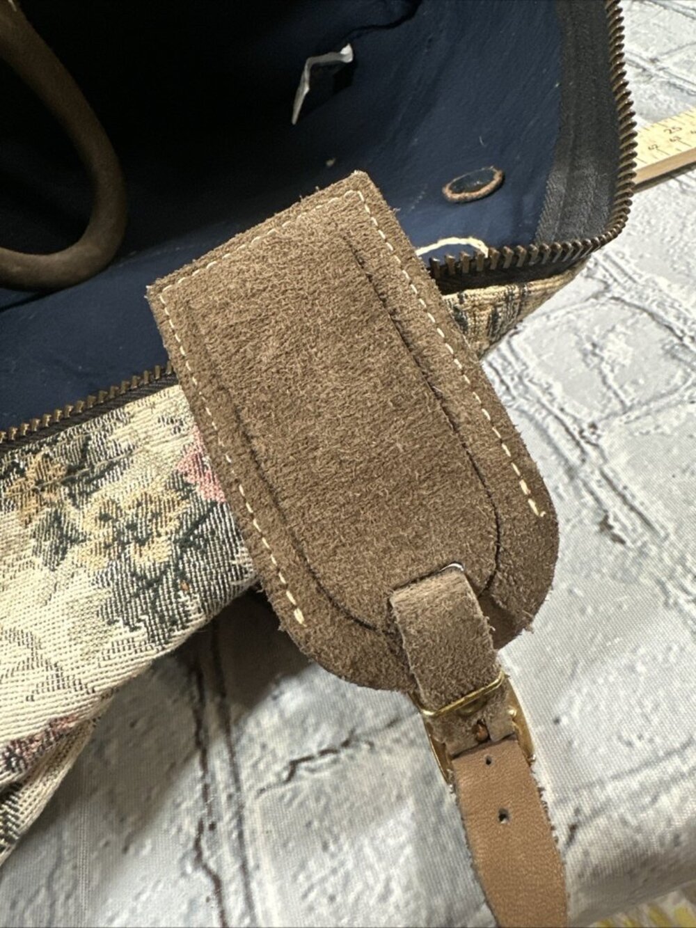 Vintage The French Company Tapestry Weekender Bag with Suede Trim 17.5”x10”x9” - Picture 15 of 15